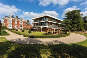 Отель Wivenhoe House Hotel  Колчестер